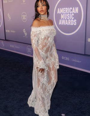 photos Tinashe 