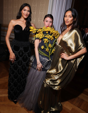 photos Shay Mitchell