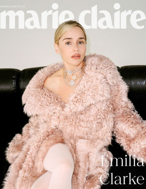 Emilia Clarke chez Marie Claire : les dragons préfèrent le rose