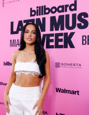 photos Becky G