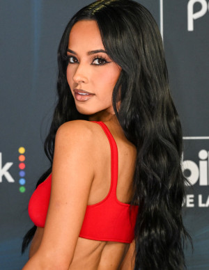 photos Becky G