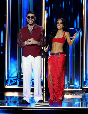 photos Becky G