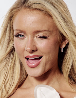 photos Zara Larsson