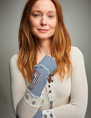 Samantha Sloyan